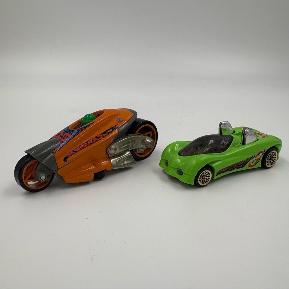 Vintage Hot Wheels Shokblade and‎ Power Pipes Diecast Bundle Lot